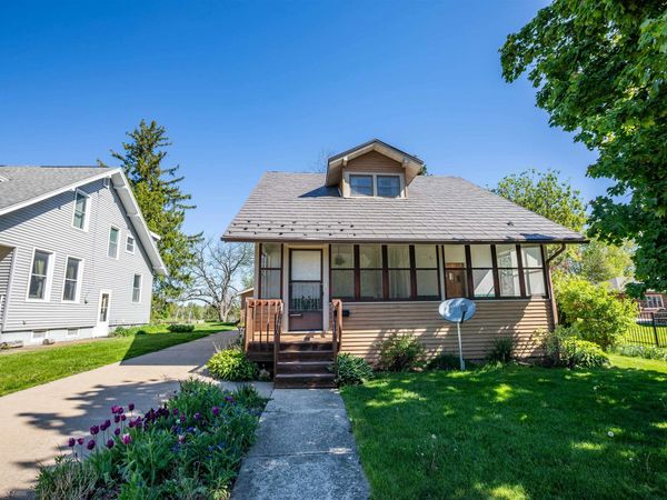 306 W Chapel Street, Dodgeville, WI 53533
