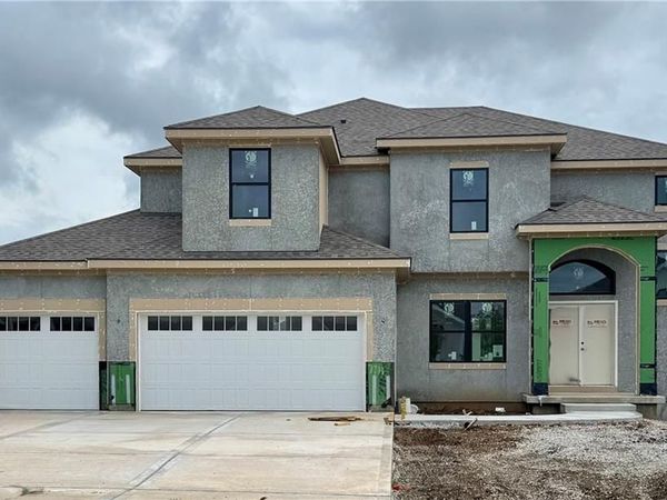 7711 NE 103rd Terrace, Kansas City, MO 64157
