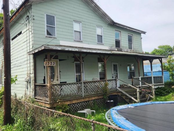 1323 1323 1/2 Lafayette Street S, Scranton, PA 18504