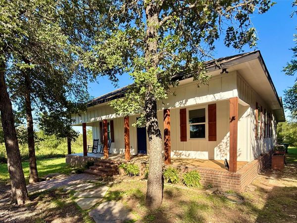 739 Pleasant Grove RD, Elgin, TX 78621