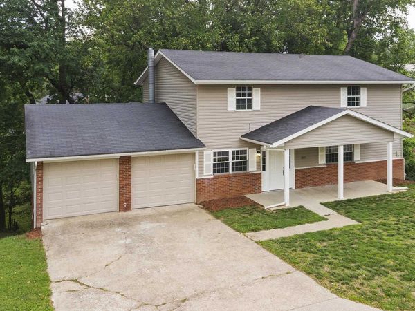 4823 Crittenden Drive , Ashland, KY 41101