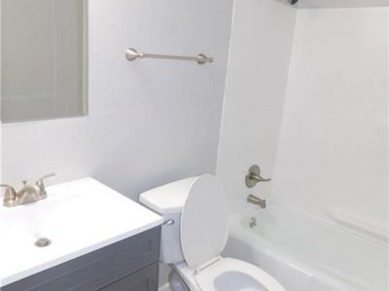 334 Blackwood Avenue, Unit 2, Dayton, OH 45403 Photo 13
