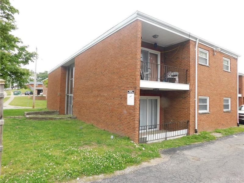 334 Blackwood Avenue, Unit 2, Dayton, OH 45403 Photo 2