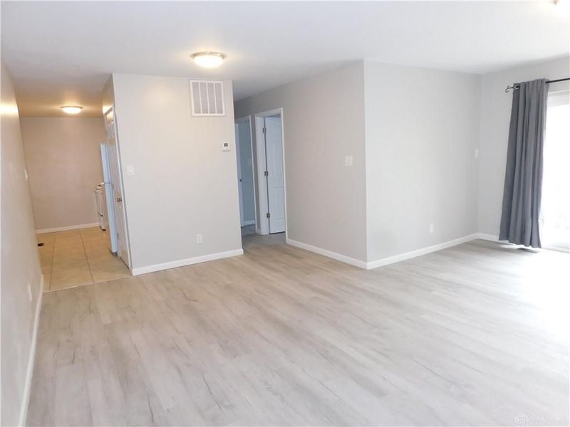 334 Blackwood Avenue, Unit 2, Dayton, OH 45403 Photo 5