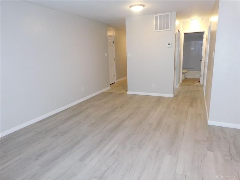 334 Blackwood Avenue, Unit 2, Dayton, OH 45403 Photo 6