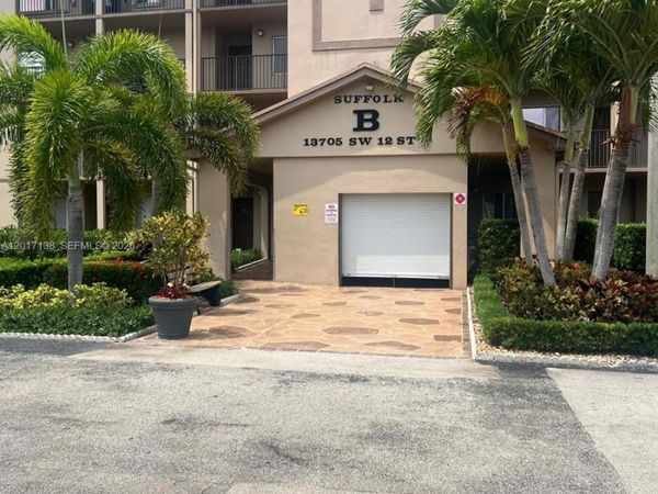 13705 SW 12th St , Unit 208B, Pembroke Pines, FL 33027