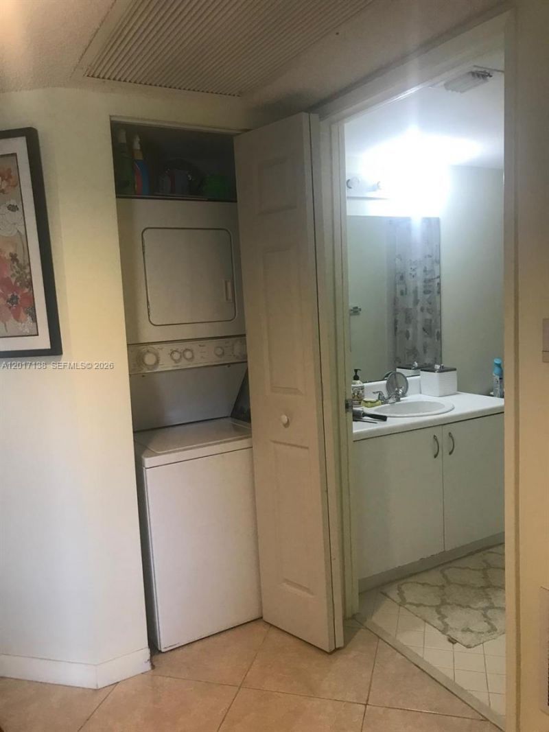 13705 SW 12th St , Unit 208B, Pembroke Pines, FL 33027 Photo