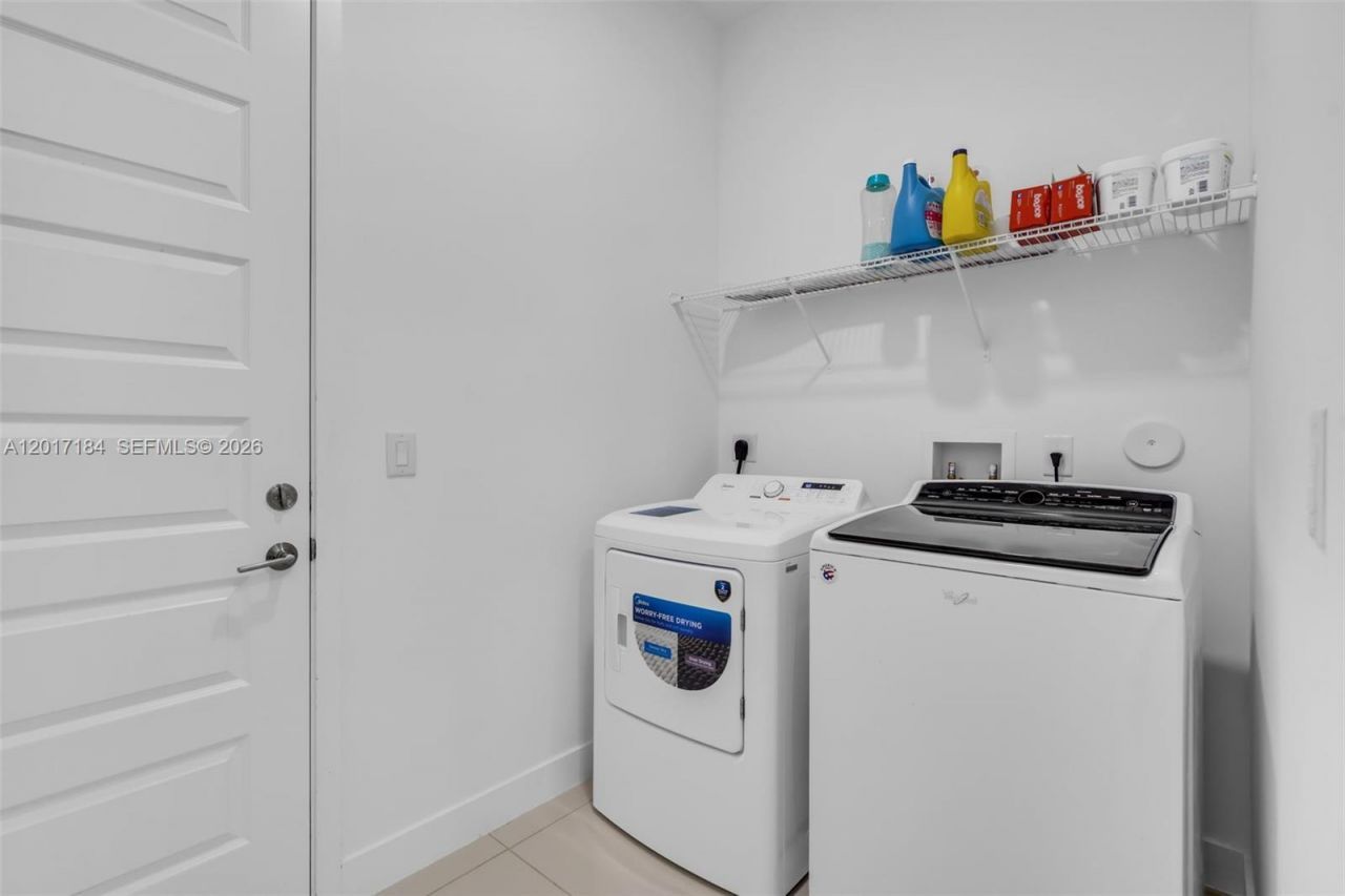 15540 NW 88th Ave , Miami Lakes, FL 33018 Photo