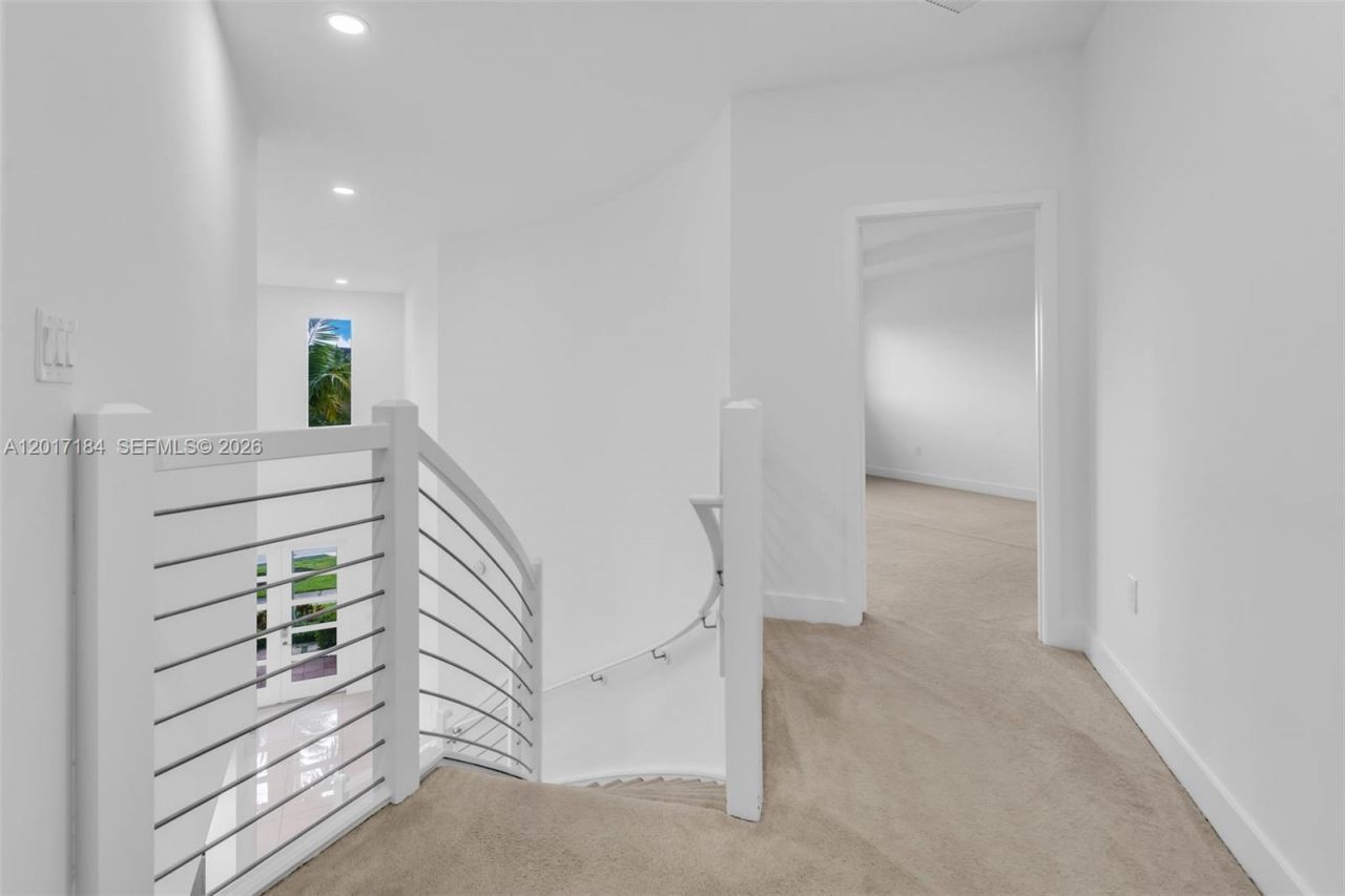 15540 NW 88th Ave , Miami Lakes, FL 33018 Photo