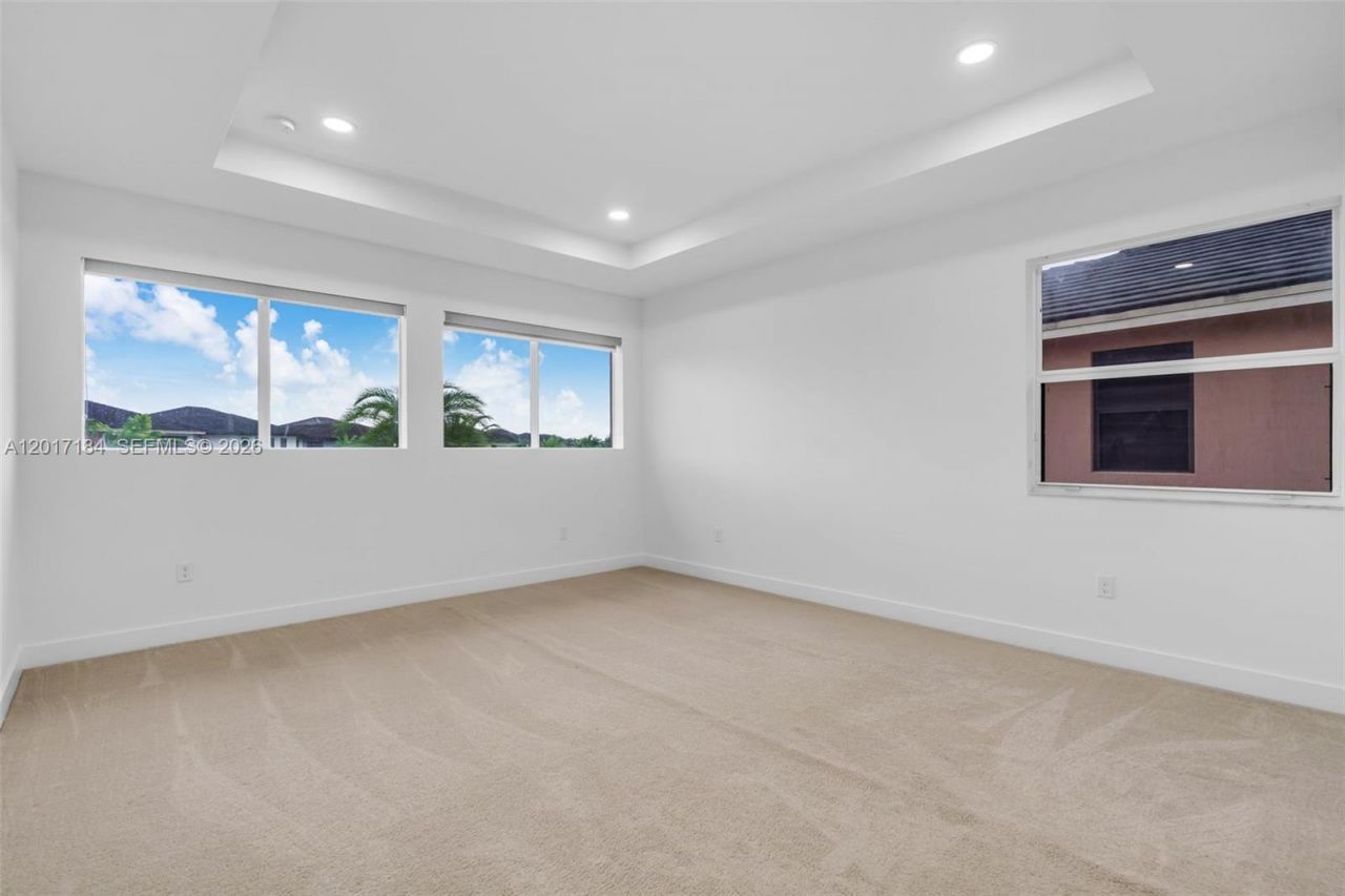 15540 NW 88th Ave , Miami Lakes, FL 33018 Photo