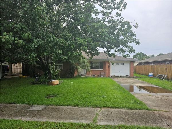 489 FERN Drive , Westwego, LA 70094