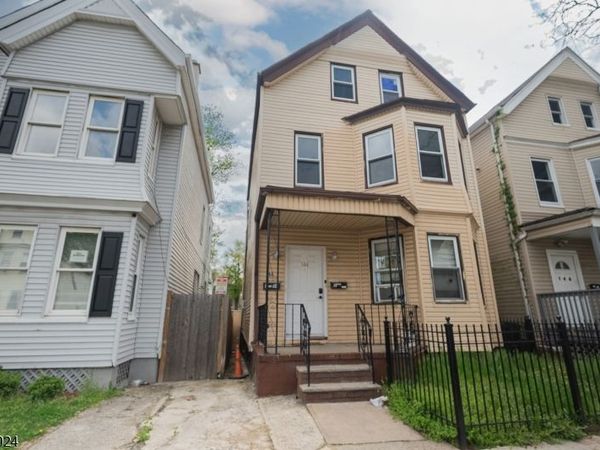 144 Steuben St, East Orange, NJ 07018