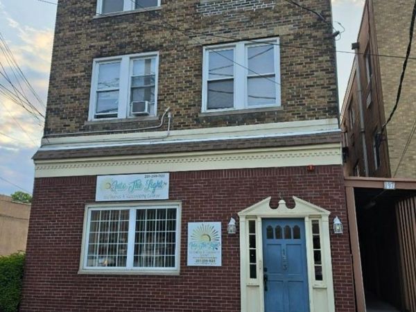 193 Ridge Rd, North Arlington, NJ 07031
