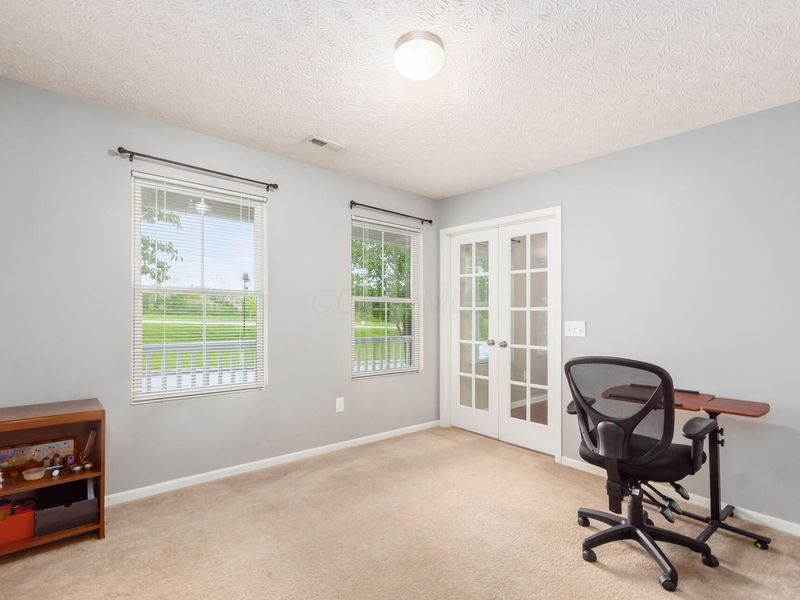 9325 Cliff Springs Trail, Columbus, OH 43240 Photo 14
