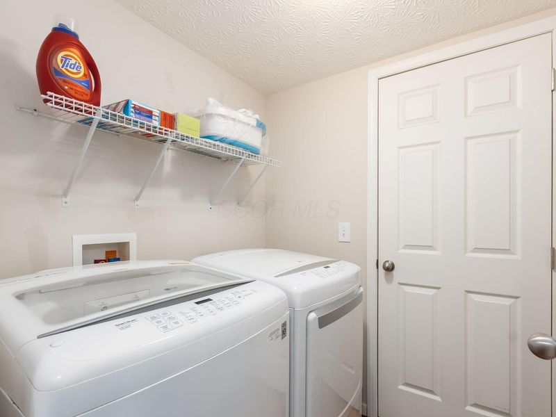 9325 Cliff Springs Trail, Columbus, OH 43240 Photo 15