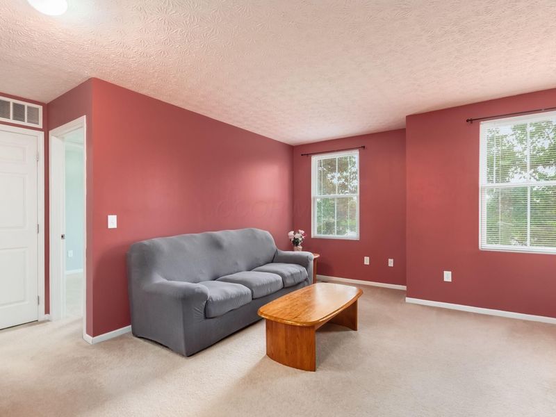 9325 Cliff Springs Trail, Columbus, OH 43240 Photo 27
