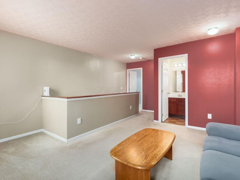 9325 Cliff Springs Trail, Columbus, OH 43240 Photo 28