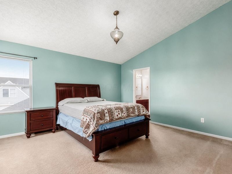 9325 Cliff Springs Trail, Columbus, OH 43240 Photo 30