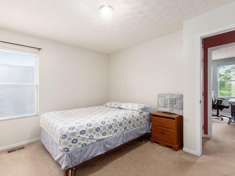 9325 Cliff Springs Trail, Columbus, OH 43240 Photo 38