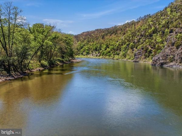 1628 VISTA RIVER ROAD, PAW PAW, WV 25434
