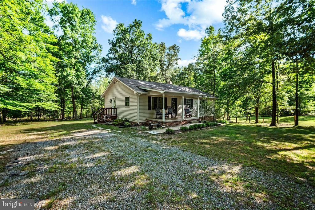 804 BUGGY, ROCHELLE, VA 22738