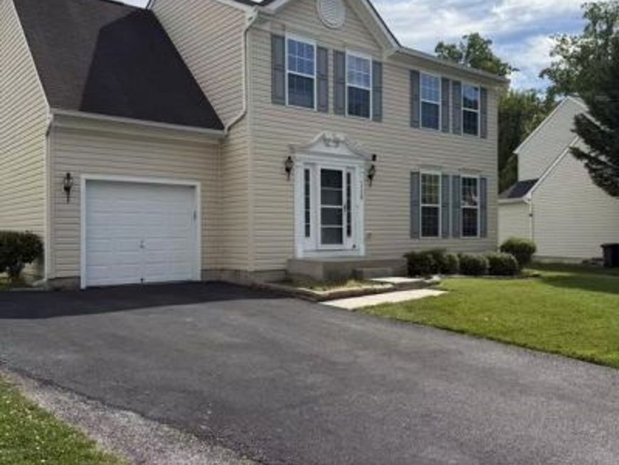 7726 Heathers Lane, Baltimore, MD 21236 Main Photo