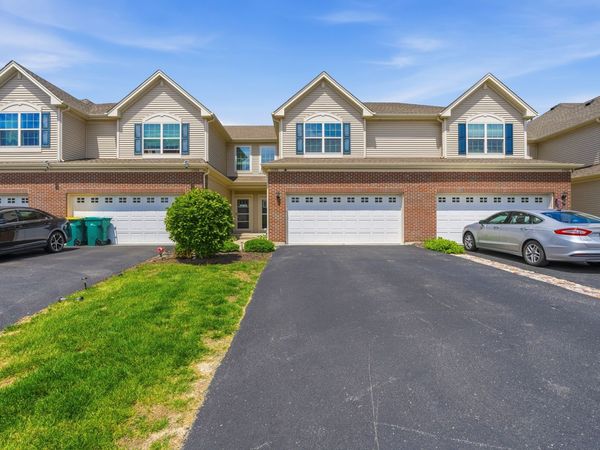 15104 W Quincy Circle , Manhattan, IL 60442