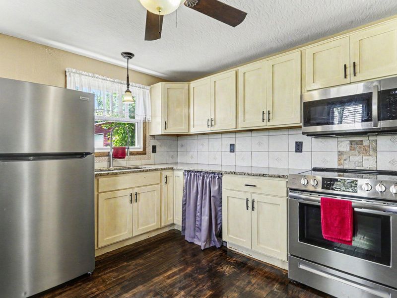 3343 Johnstown Road, Centerburg, OH 43011 Photo 6