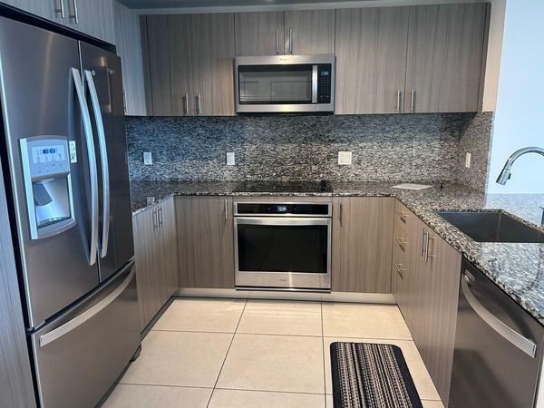 5350 NW 84th Avenue, Unit 609, Doral, FL 33166