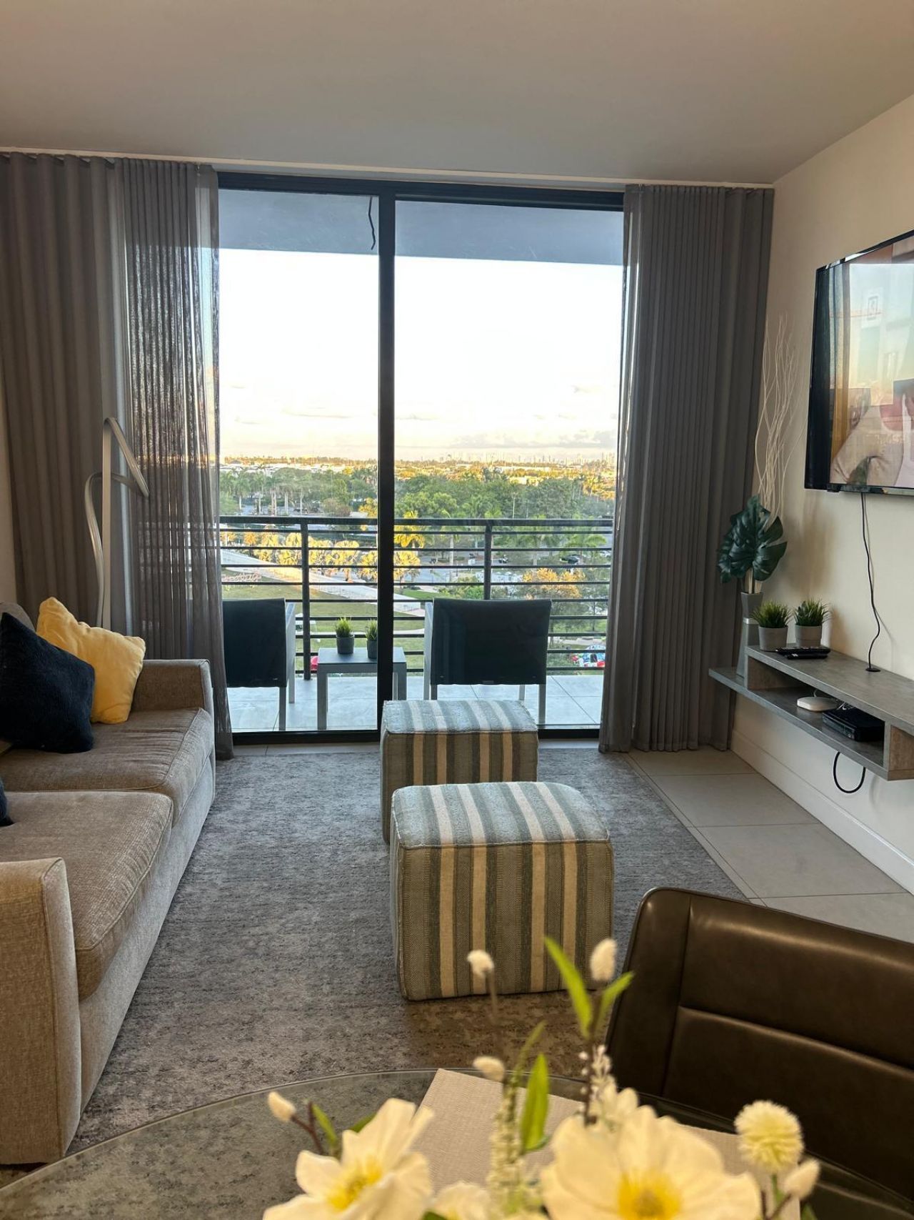 5350 NW 84th Avenue, Unit 609, Doral, FL 33166 Photo