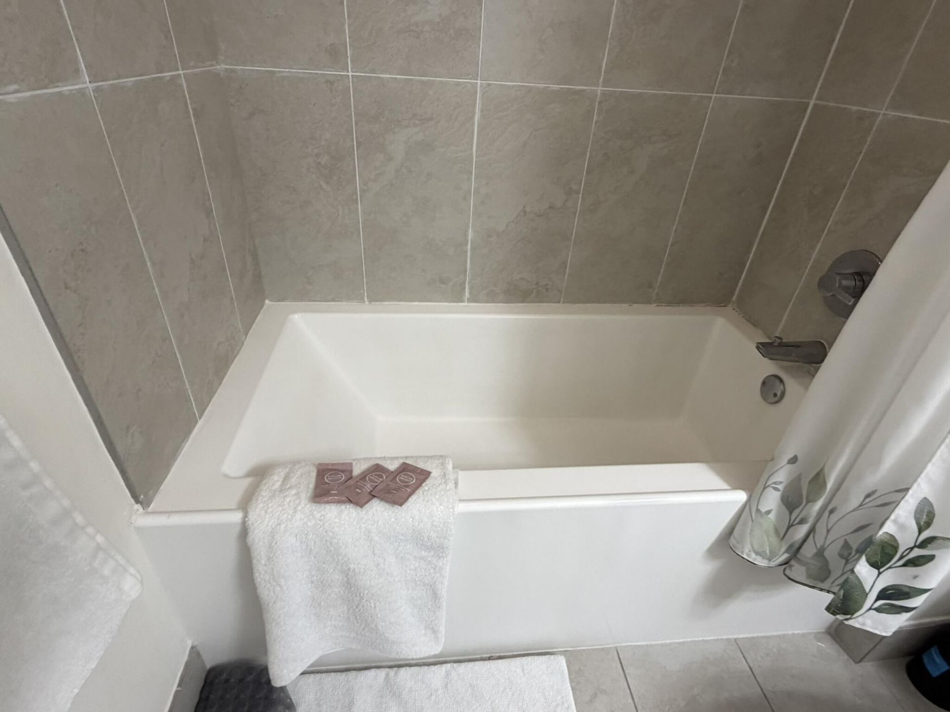 5350 NW 84th Avenue, Unit 609, Doral, FL 33166 Photo