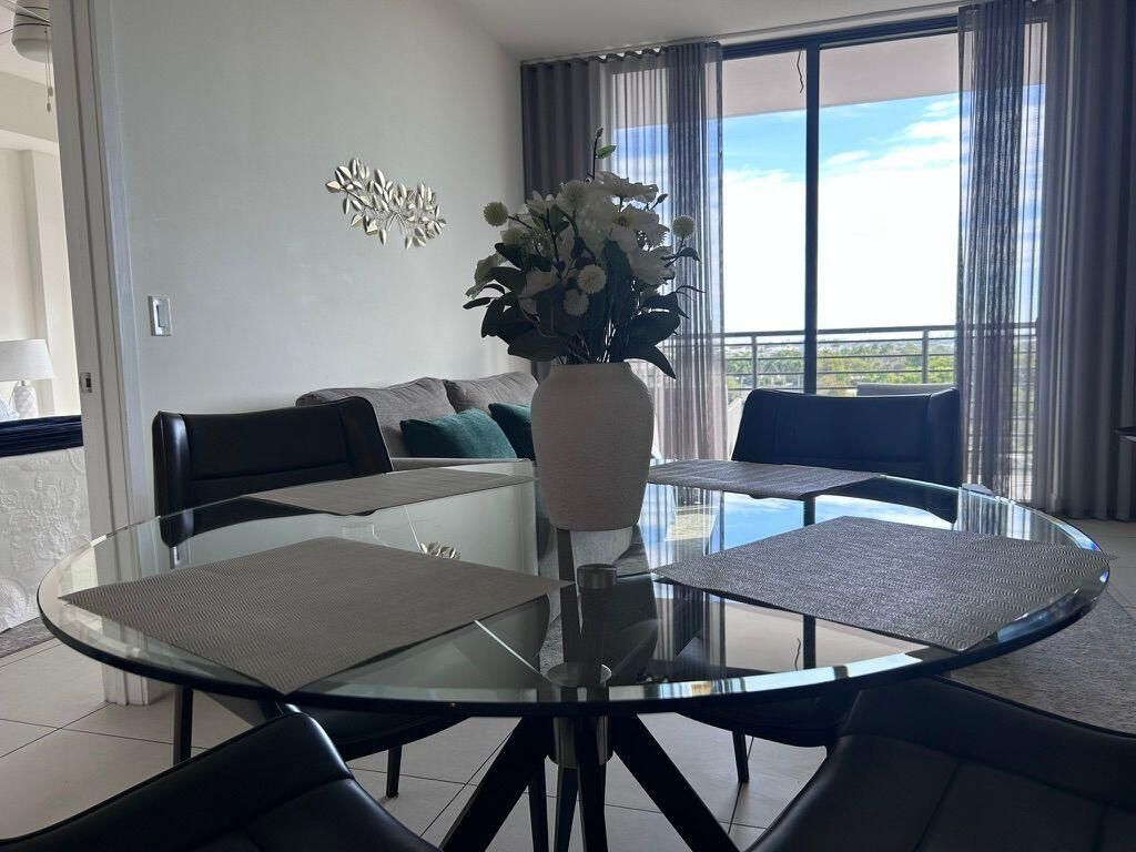 5350 NW 84th Avenue, Unit 609, Doral, FL 33166 Photo