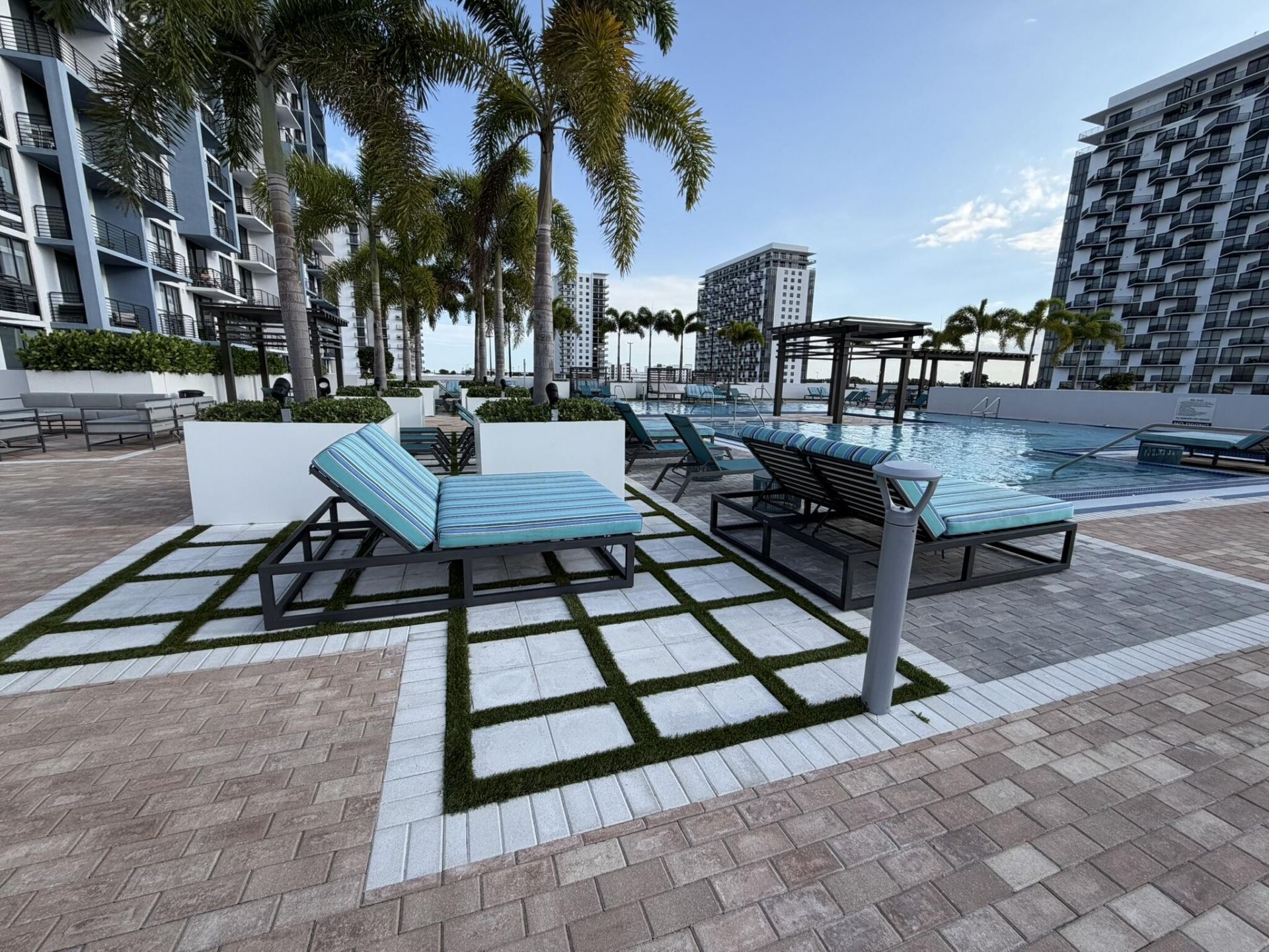 5350 NW 84th Avenue, Unit 609, Doral, FL 33166 Photo
