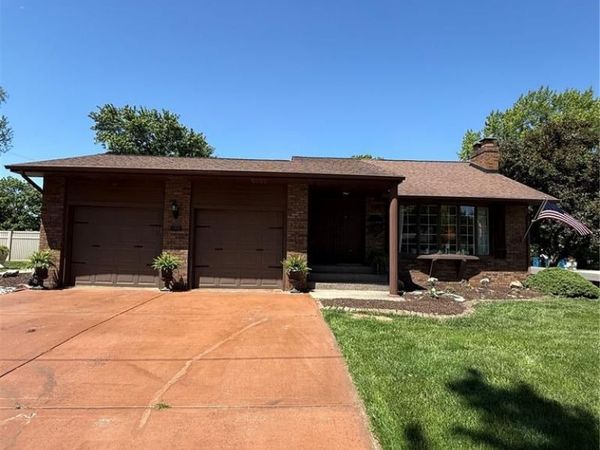 109 Glenridge Drive, Collinsville, IL 62234