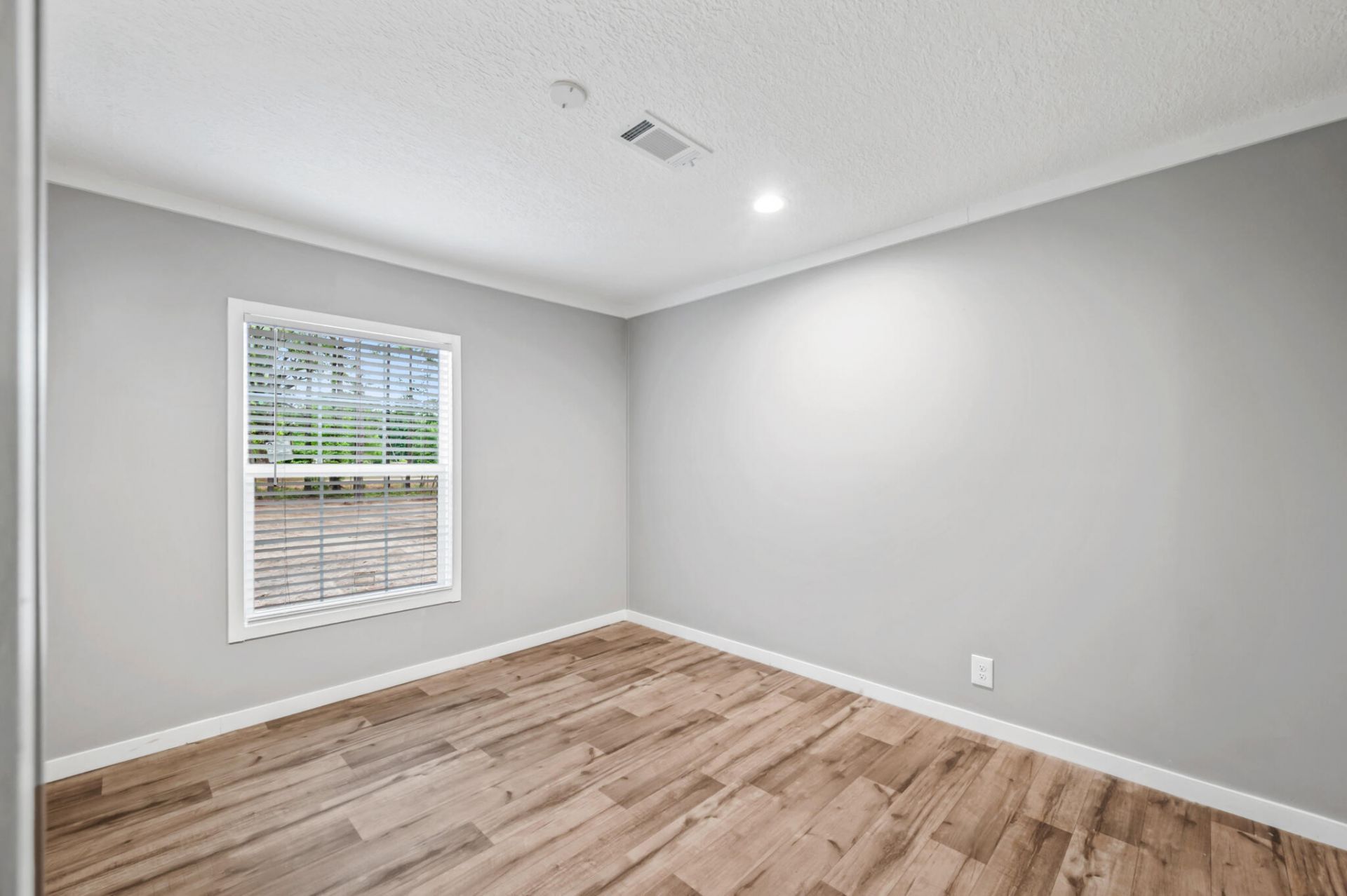 147 Bonanza Drive Photo 12