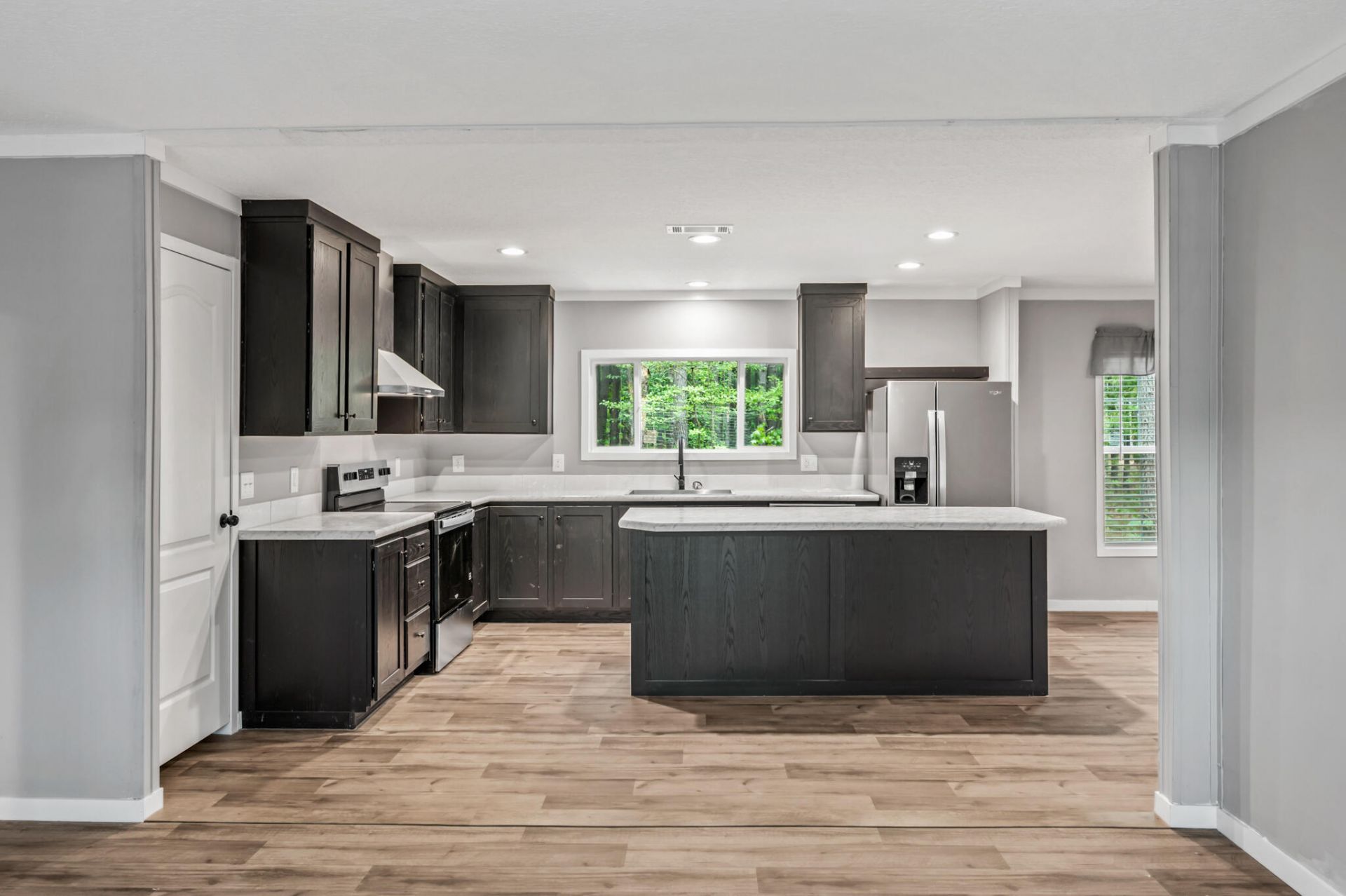 147 Bonanza Drive Photo 4