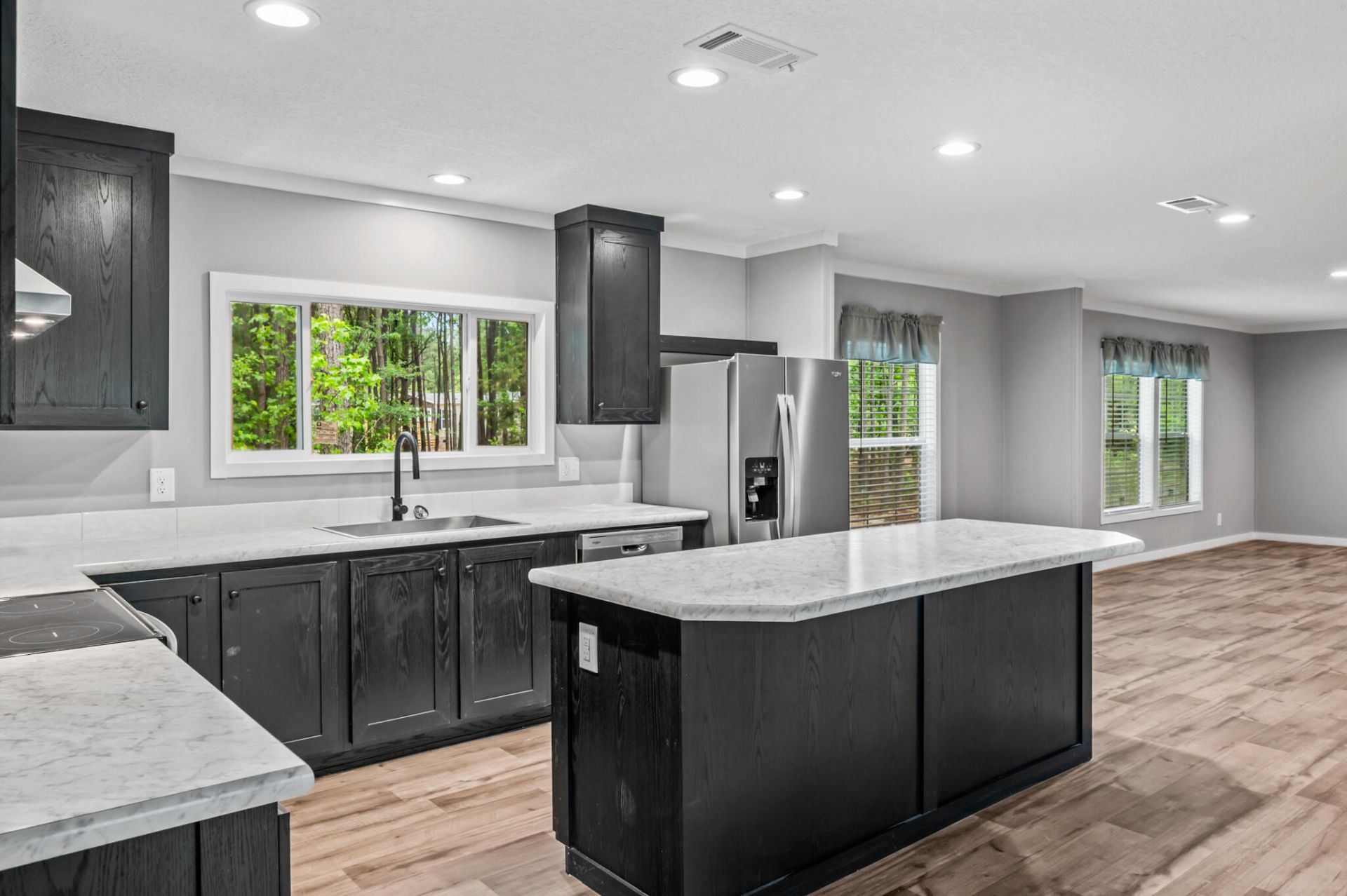 147 Bonanza Drive Photo 5