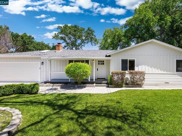2760 Walnut Blvd, Walnut Creek, CA 94596