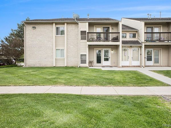 15054 Riverside Drive, Sterling Heights, MI 48313