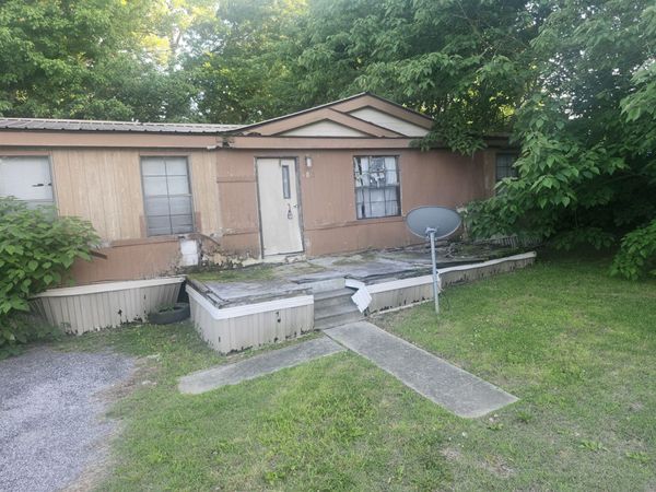 1010 Calhoun St , Humboldt, TN 38343