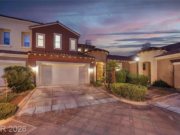 38 Strada Principale , Henderson, NV 89011