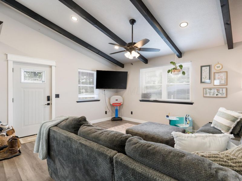 211 N Pearl Street, McArthur, OH 45651 Photo 3