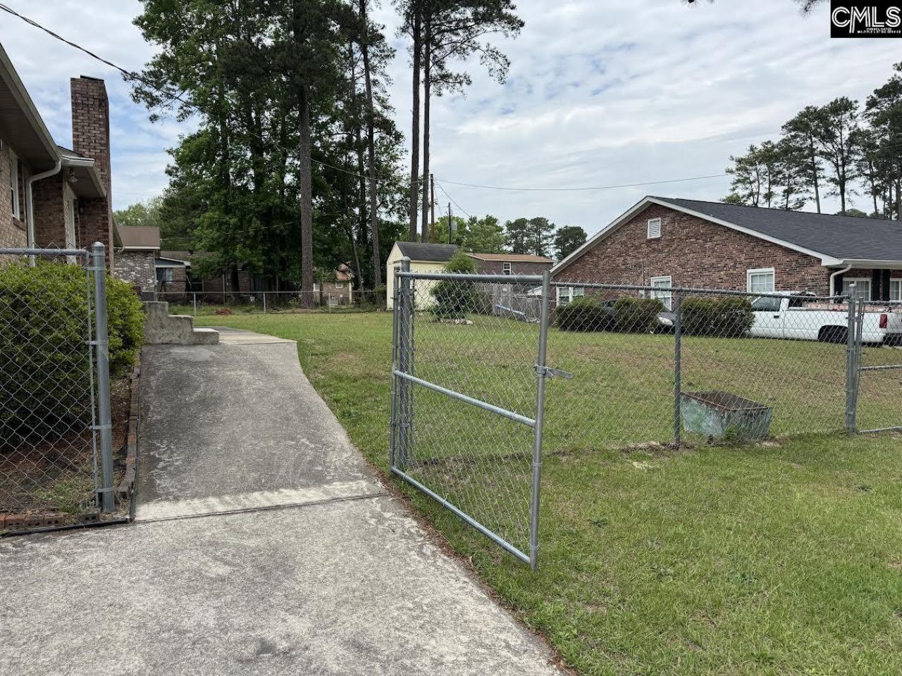 7909 Sagebrook Road  Photo 29