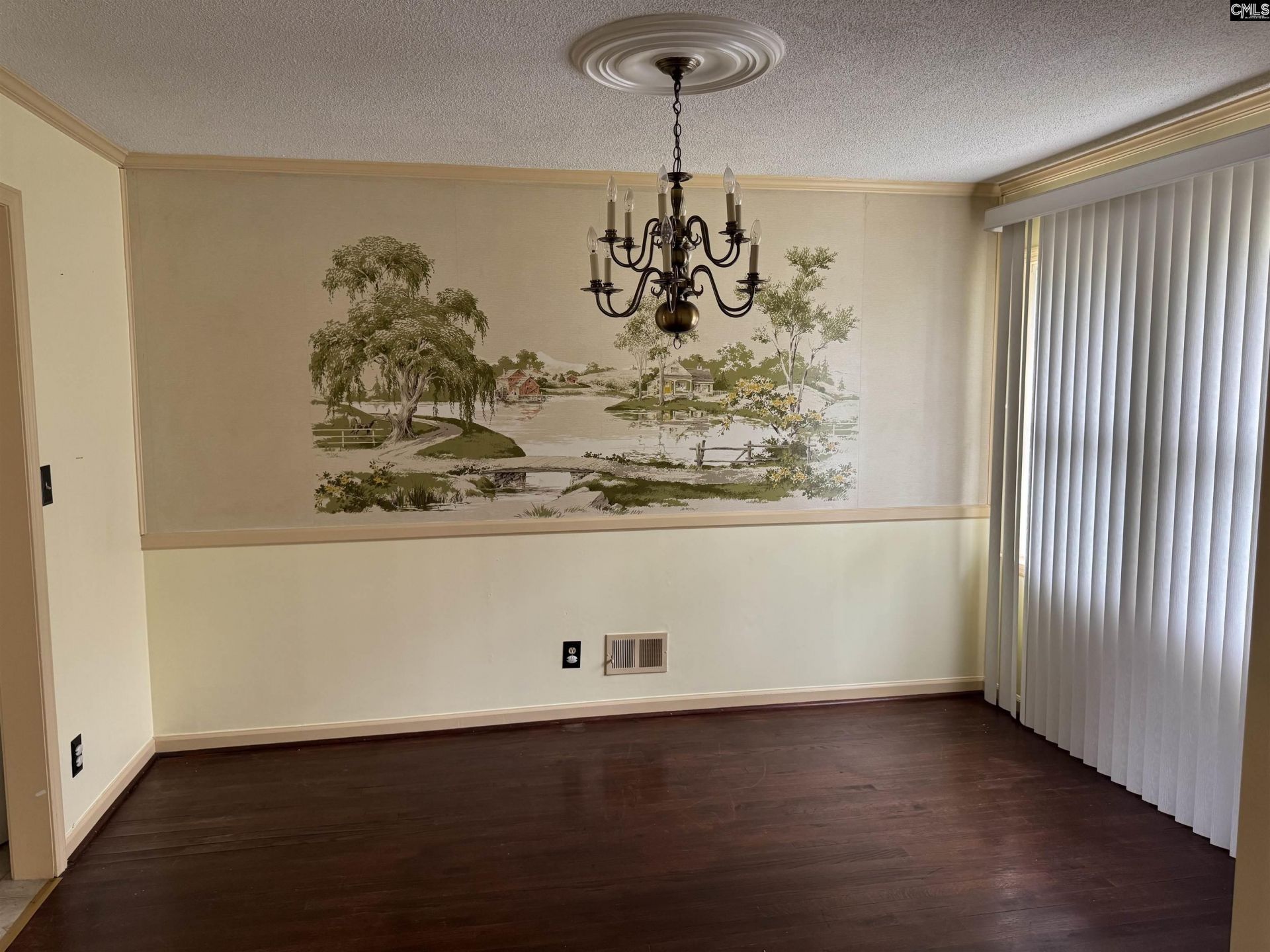 7909 Sagebrook Road  Photo 6