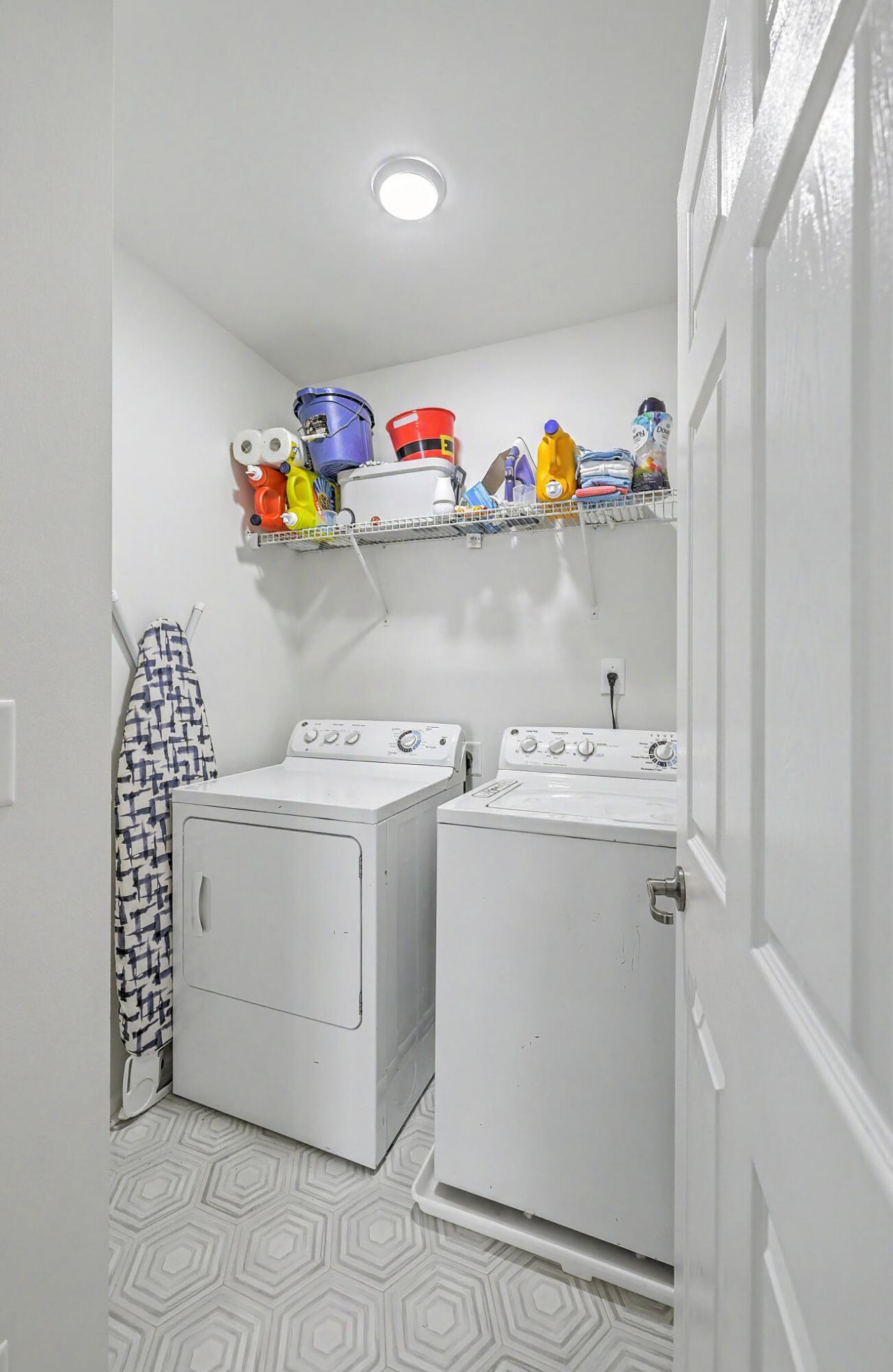 9167 Parlor Drive Photo 23
