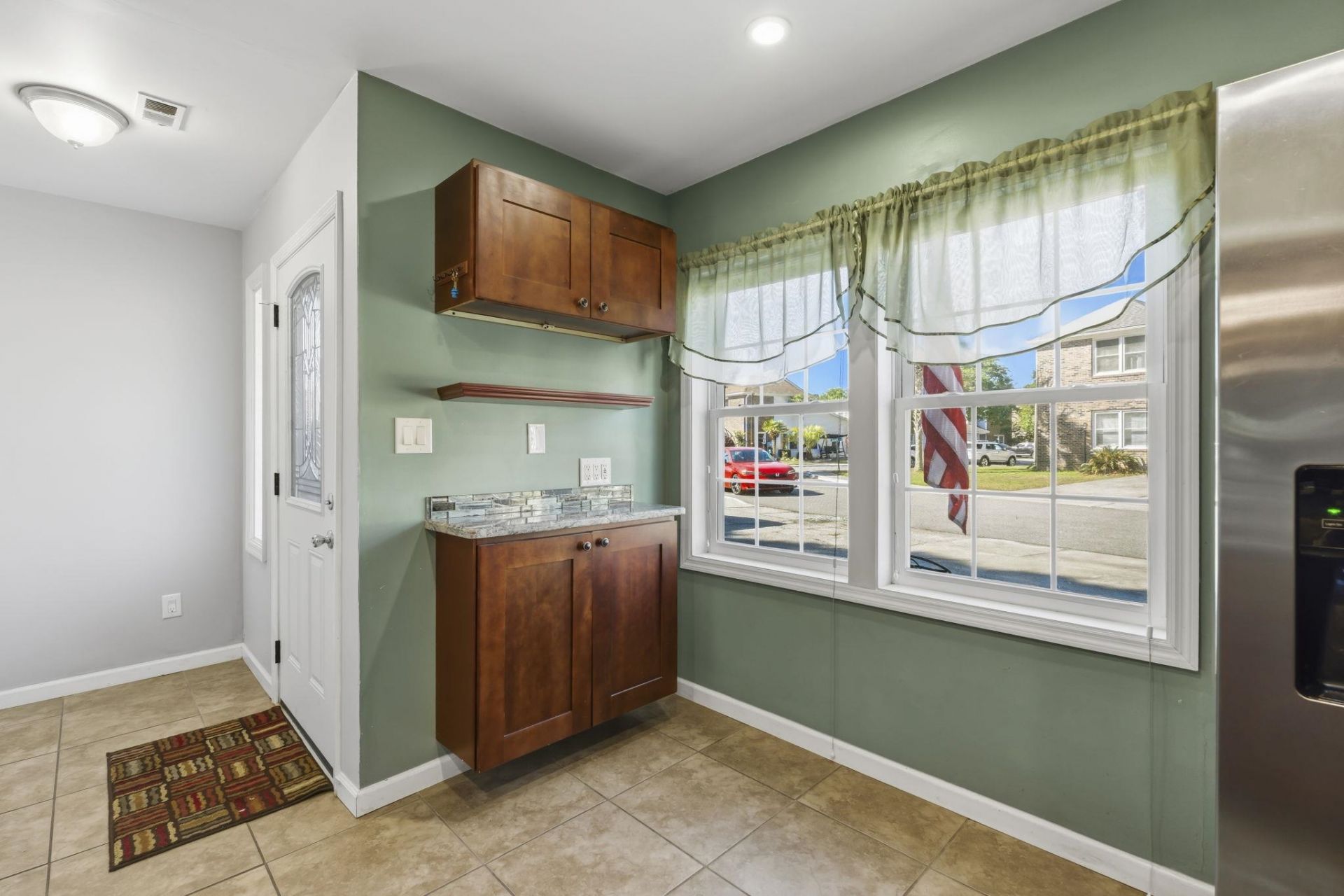 2960 Duck Ct. Photo 2