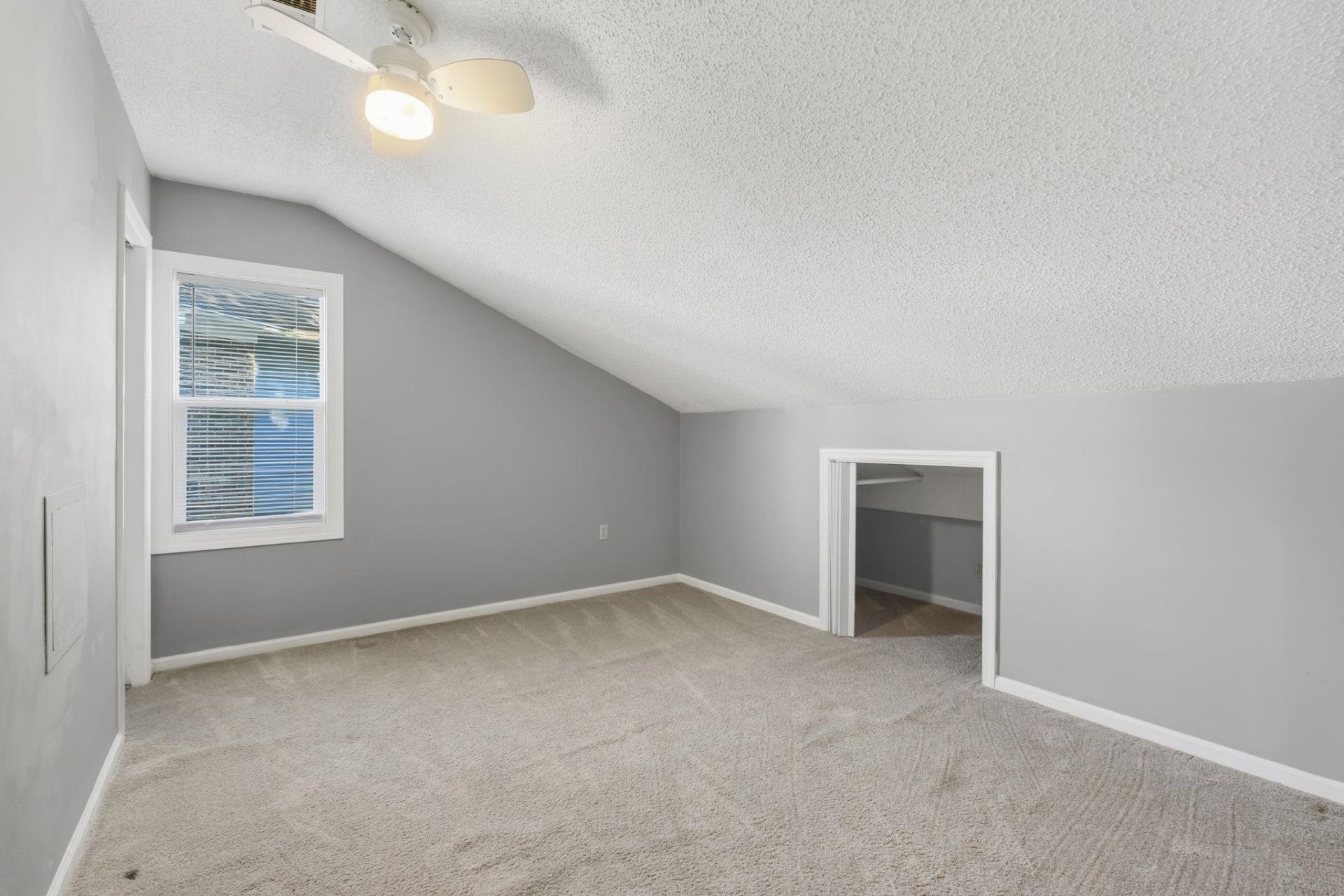2960 Duck Ct. Photo 20