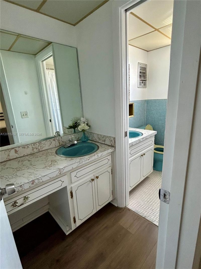 215 SE 3rd Ave, Unit 408C, Hallandale Beach, FL 33009 Photo