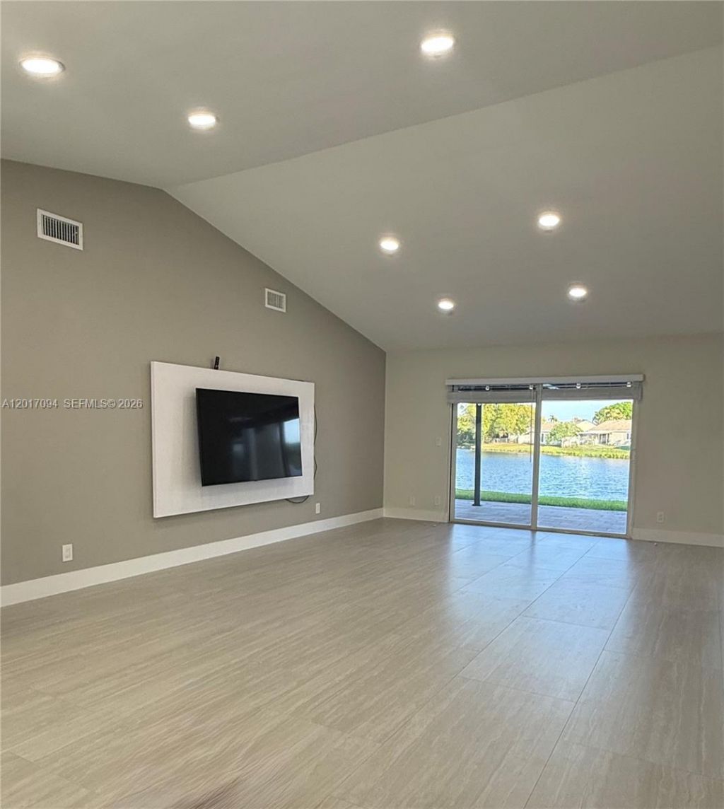18818 Cloud Lake Cir , Boca Raton, FL 33496 Photo