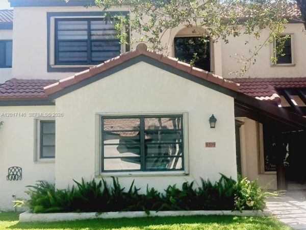 9319 SW 123rd Ave Ct , Miami, FL 33186
